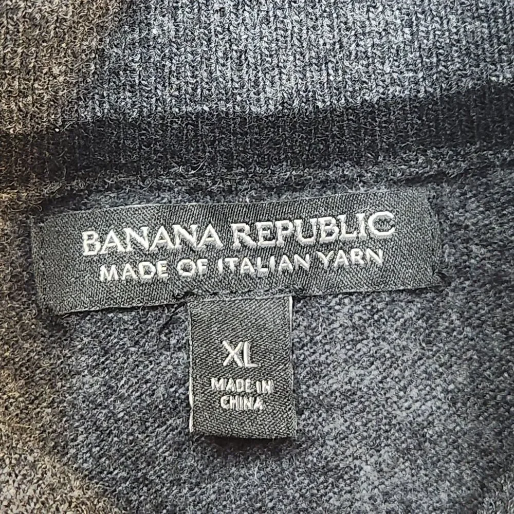 Banana Republic this banana